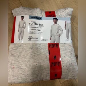 Mondetta 2-Piece Youth Set Fleece Hoodie and Sweatpants